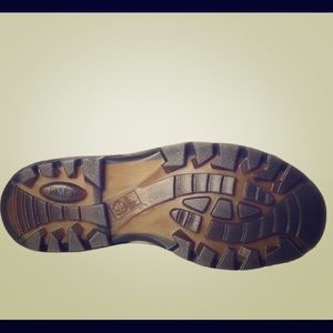 DR. MARTENS INDUSTRIAL IRONBRIDGE BOOTS